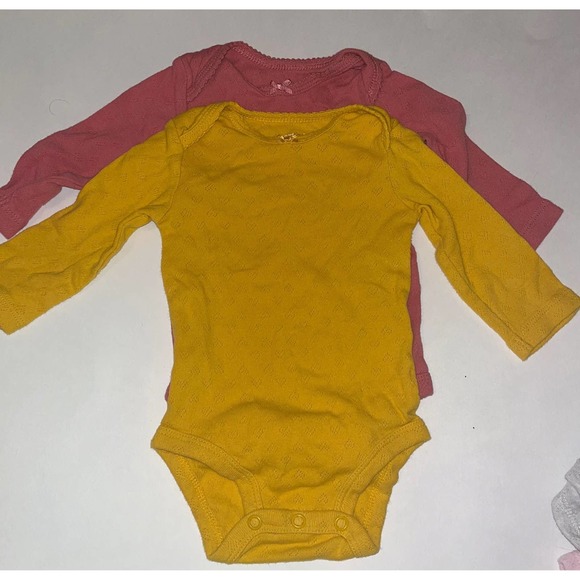 Set of four Carters 3 months long sleeved bodysuits - Picture 4 of 5